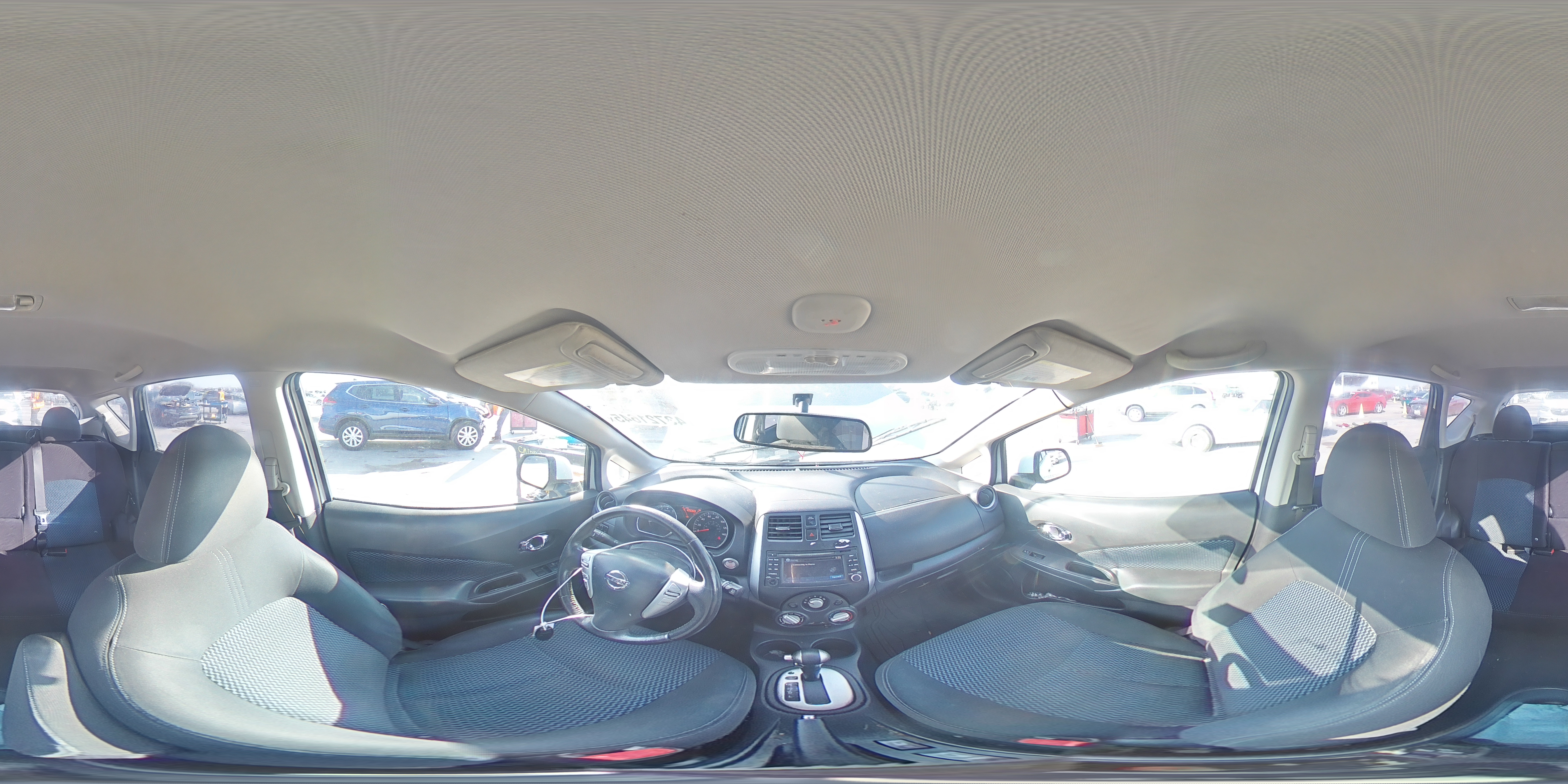 2014 Nissan Versa - Image 13
