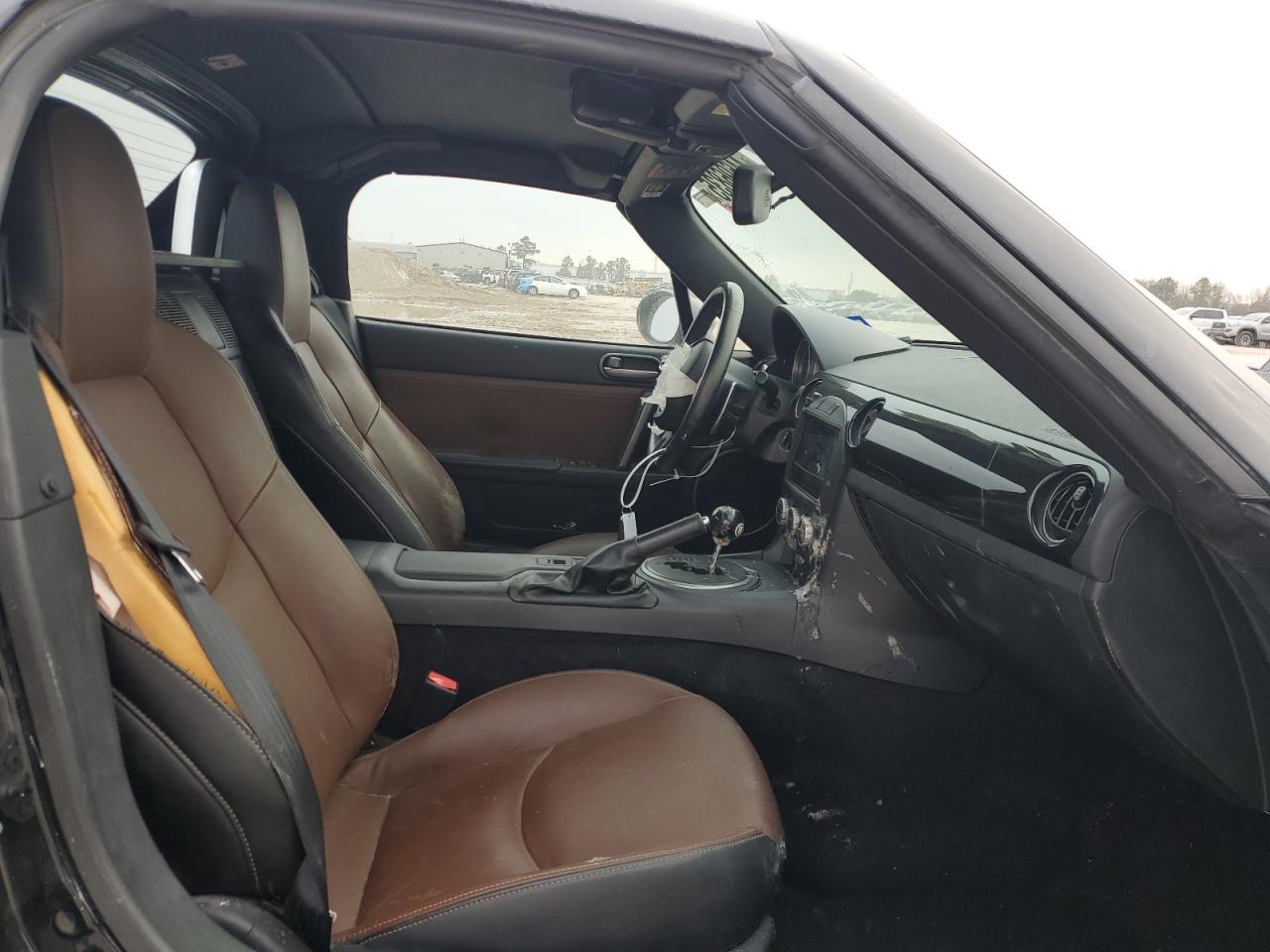 2015 Mazda MX-5 - Image 10