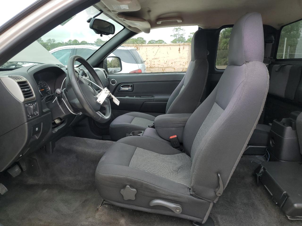 2008 GMC Canyon - Image 7