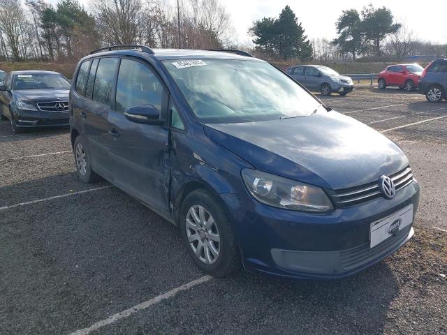 2010 VOLKSWAGEN TOURAN S T