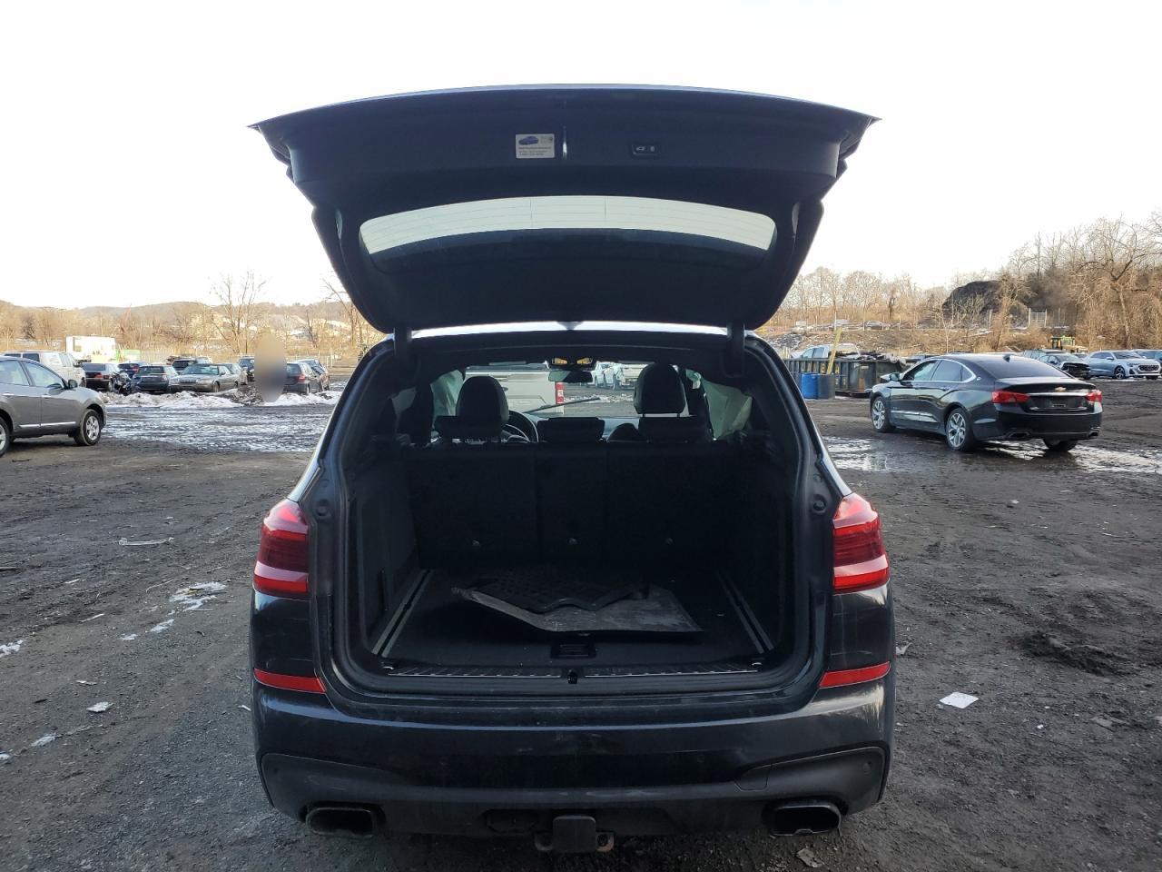 2018 BMW X3 - Image 6