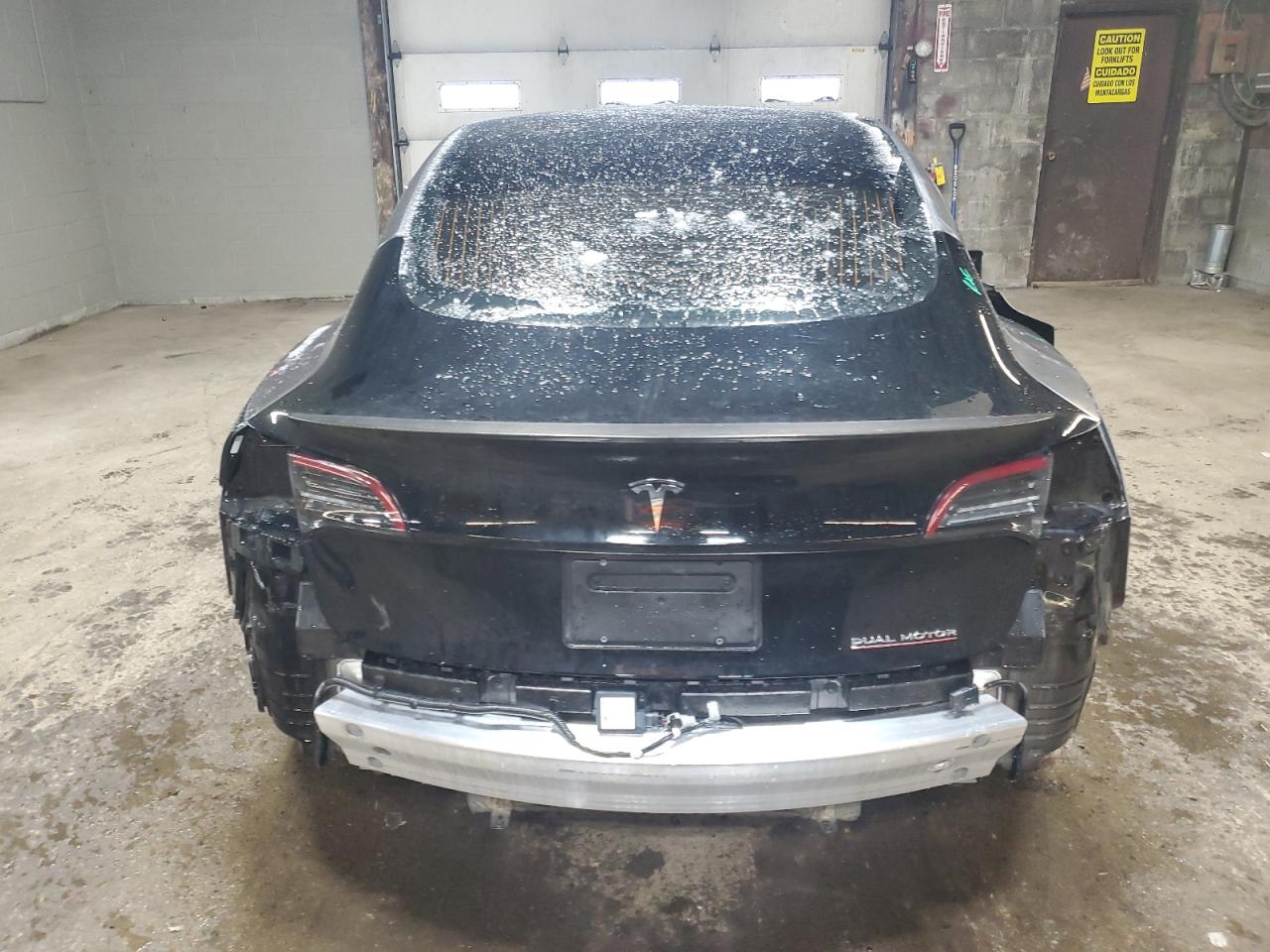 Фото: 5YJ3E1ECXLF742399 - 6