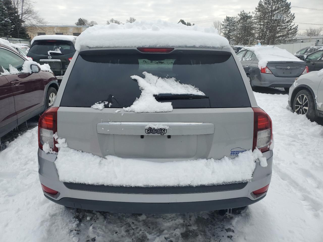 2015 Jeep Compass - Image 6