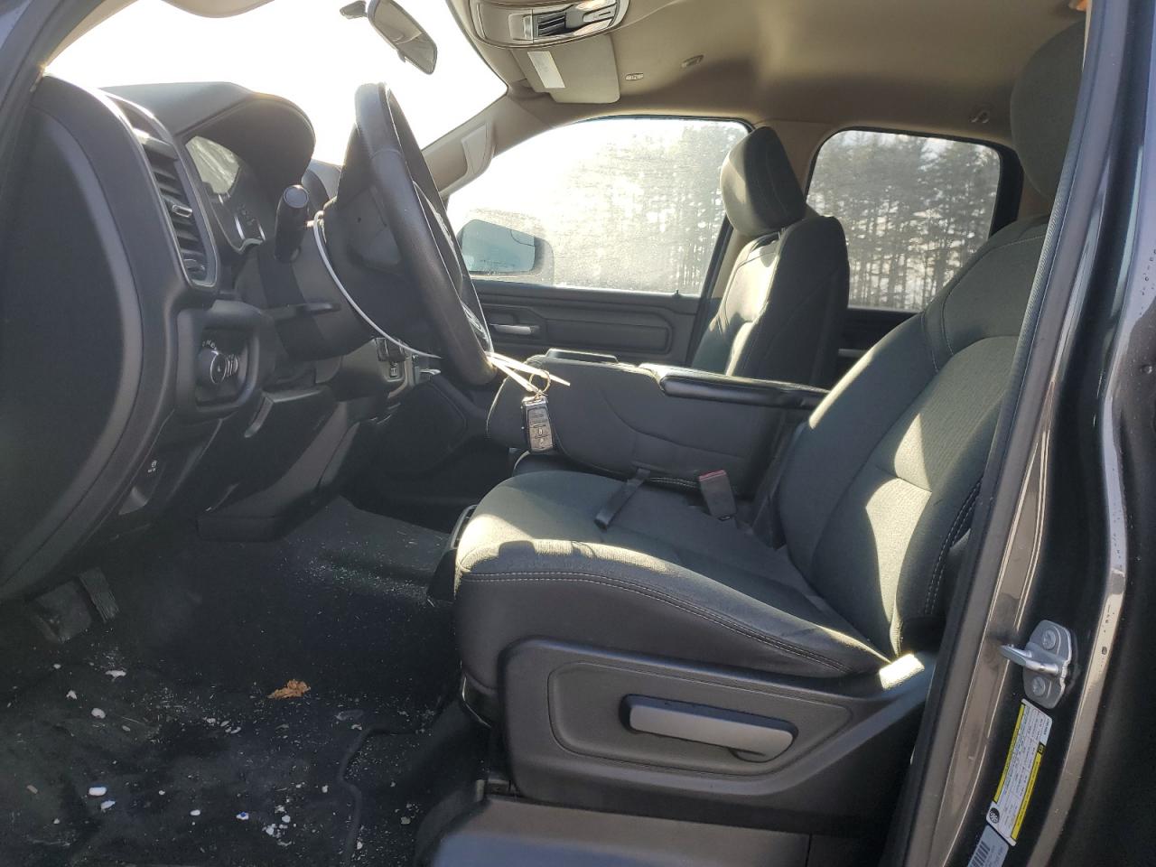 2019 RAM 1500 - Image 7