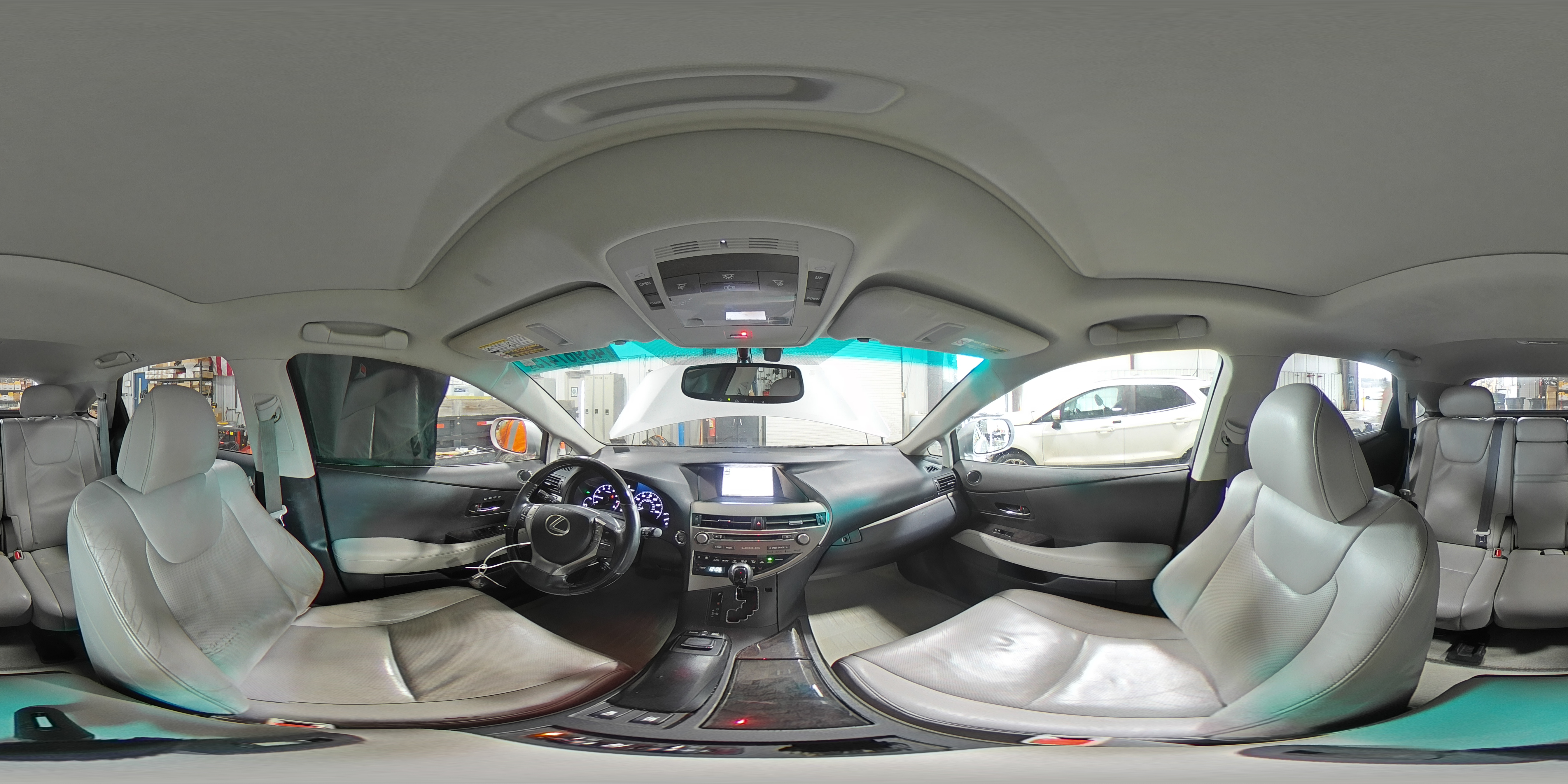 2015 Lexus RX - Image 15