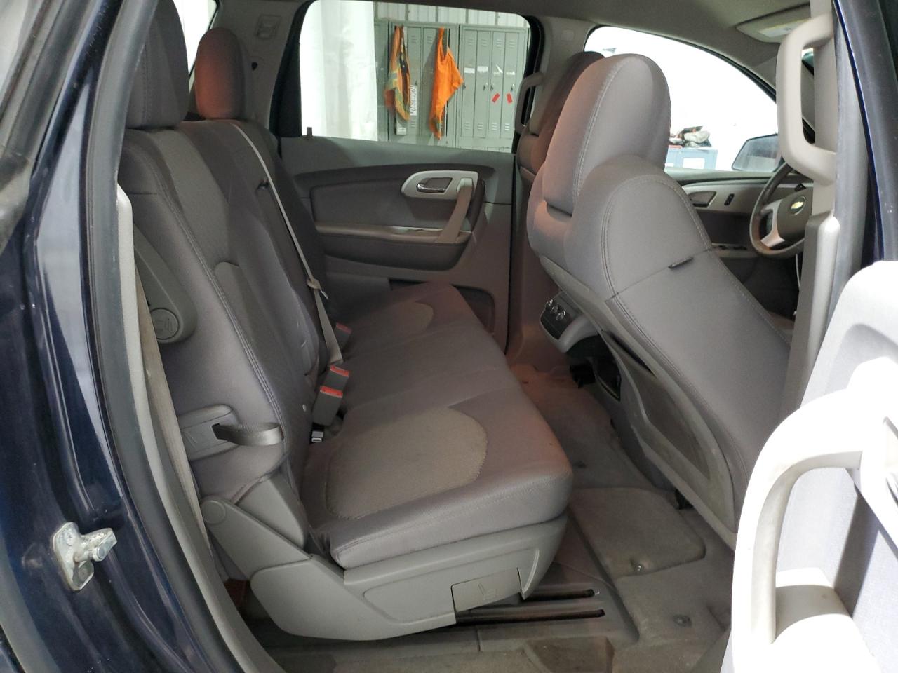 2012 Chevrolet Traverse - Image 11
