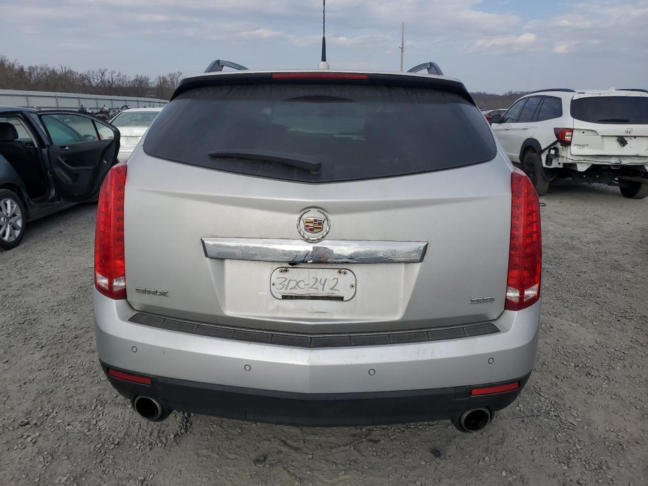 2012 Cadillac SRX - Image 6