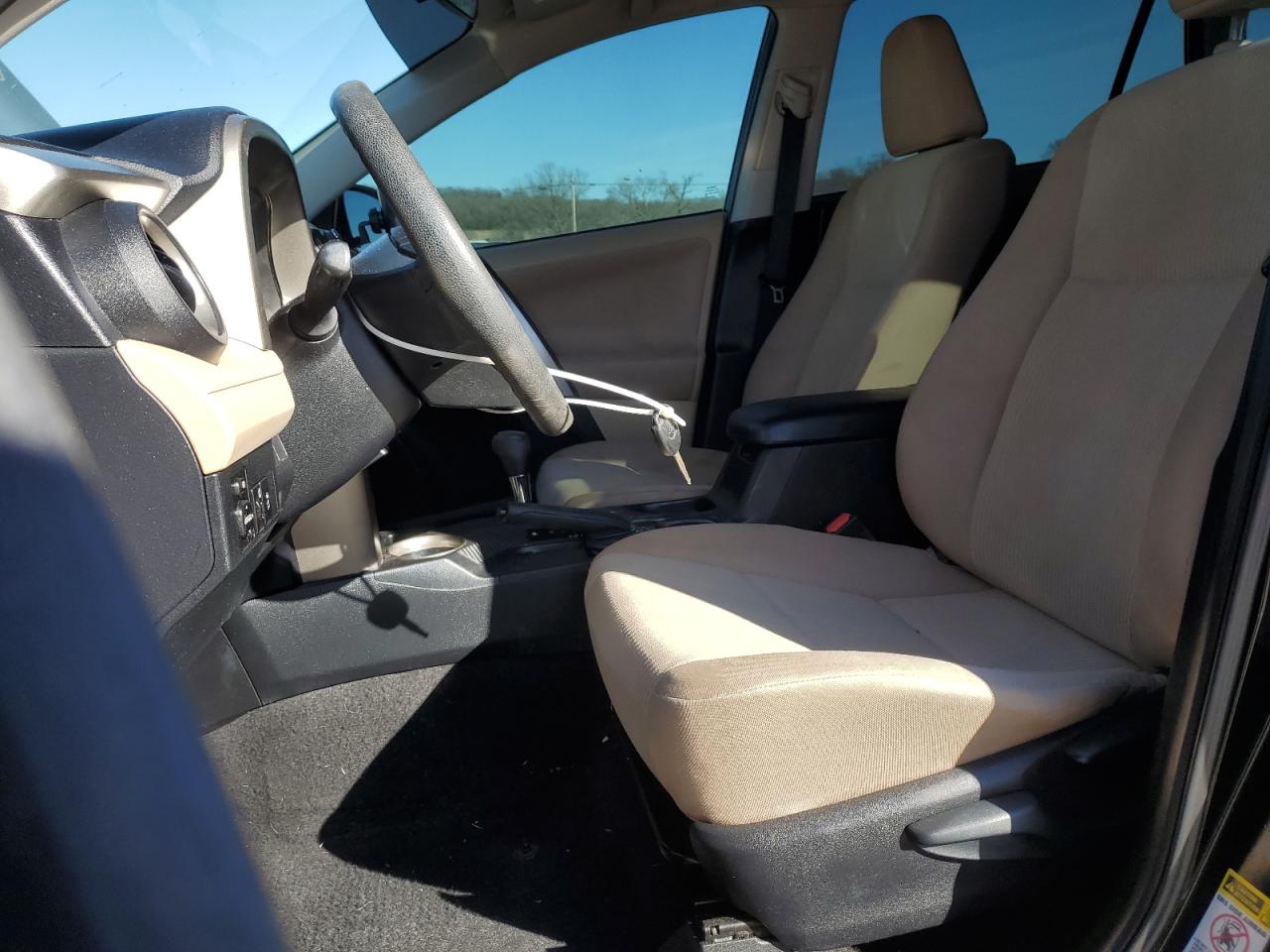2013 Toyota RAV 4 - Image 7