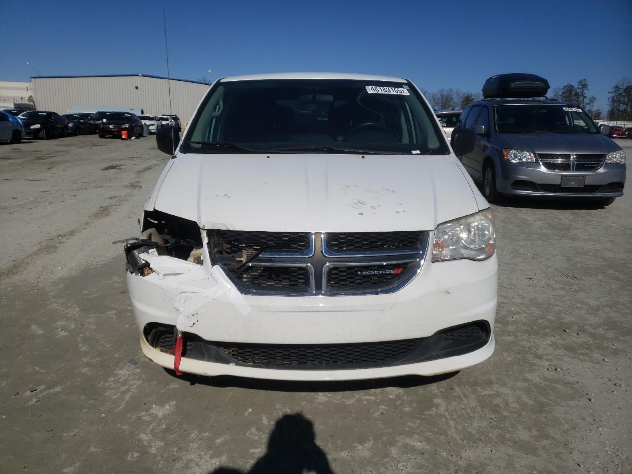 2014 Dodge Caravan - Image 5