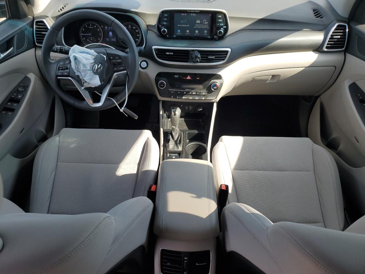 2021 Hyundai Tucson - Image 8