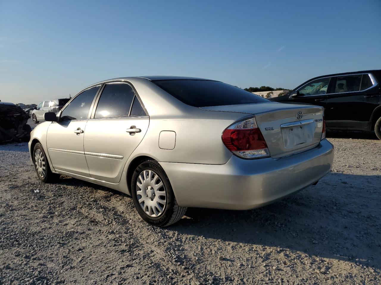 2006 Toyota Camry - Image 2