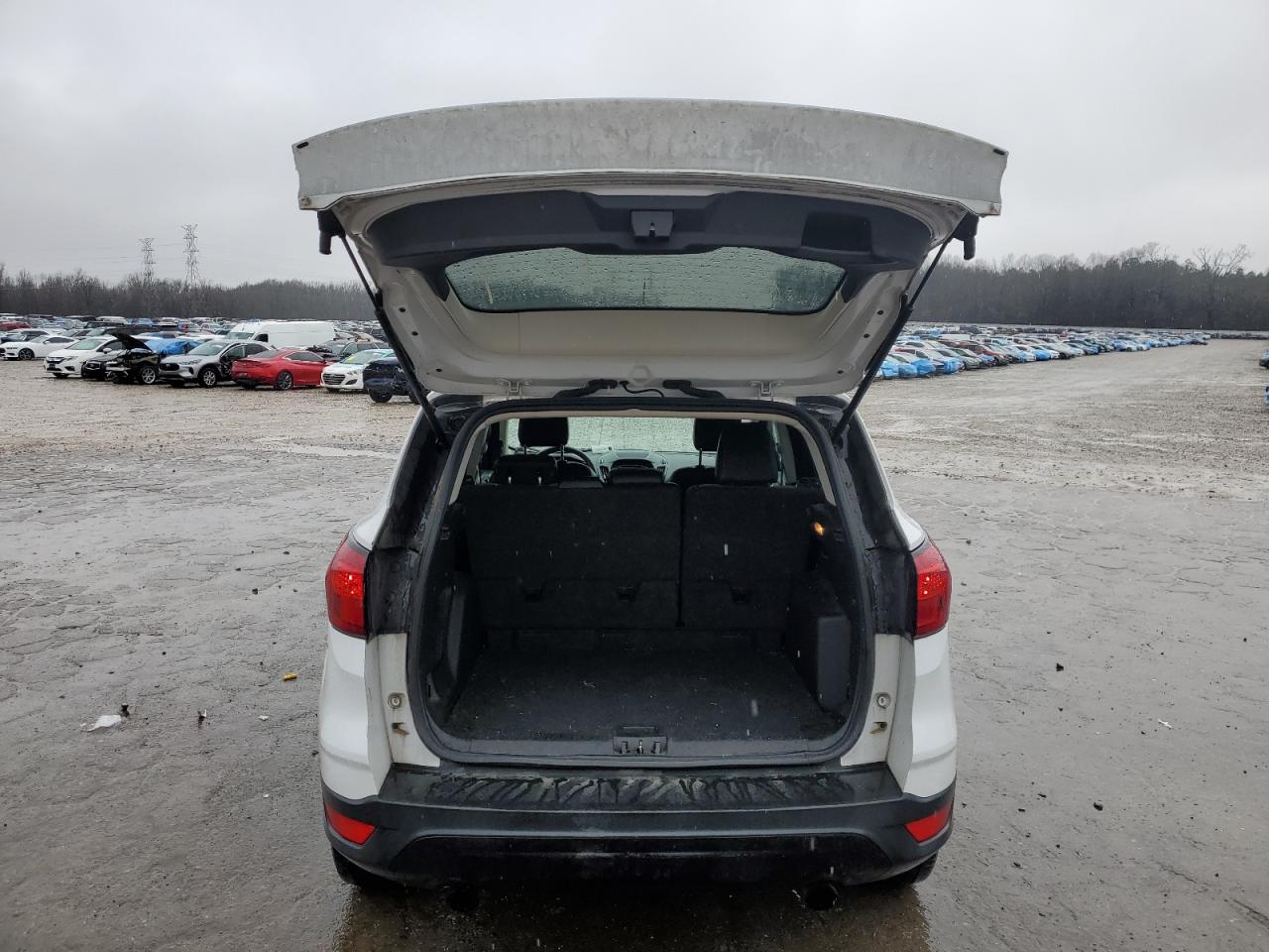2019 Ford Escape - Image 6