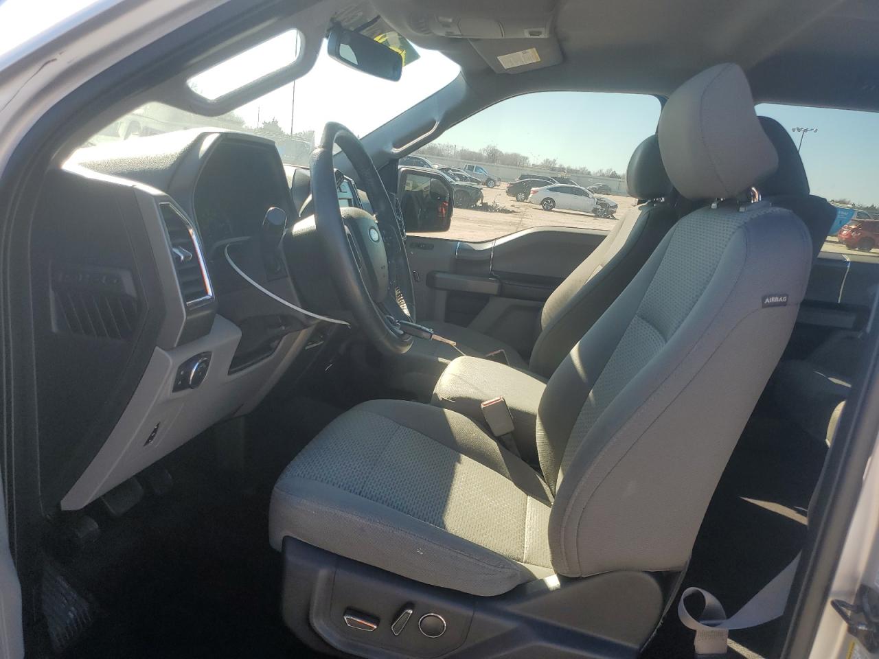 2015 Ford F-150 - Image 7