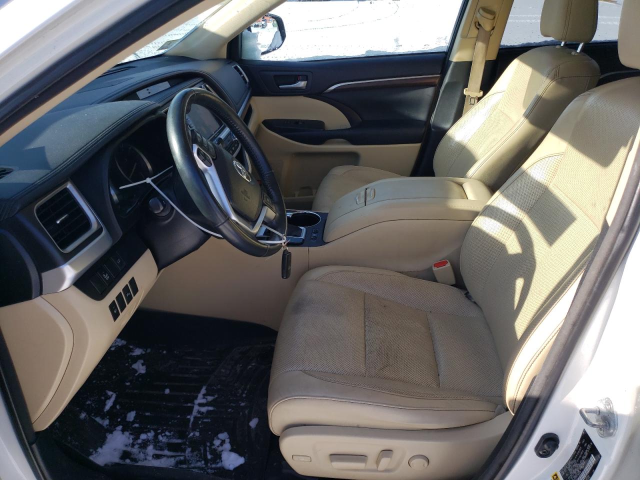 2015 Toyota Highlander - Image 7