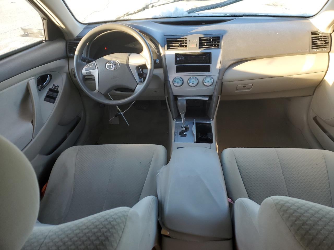 2009 Toyota Camry - Image 8
