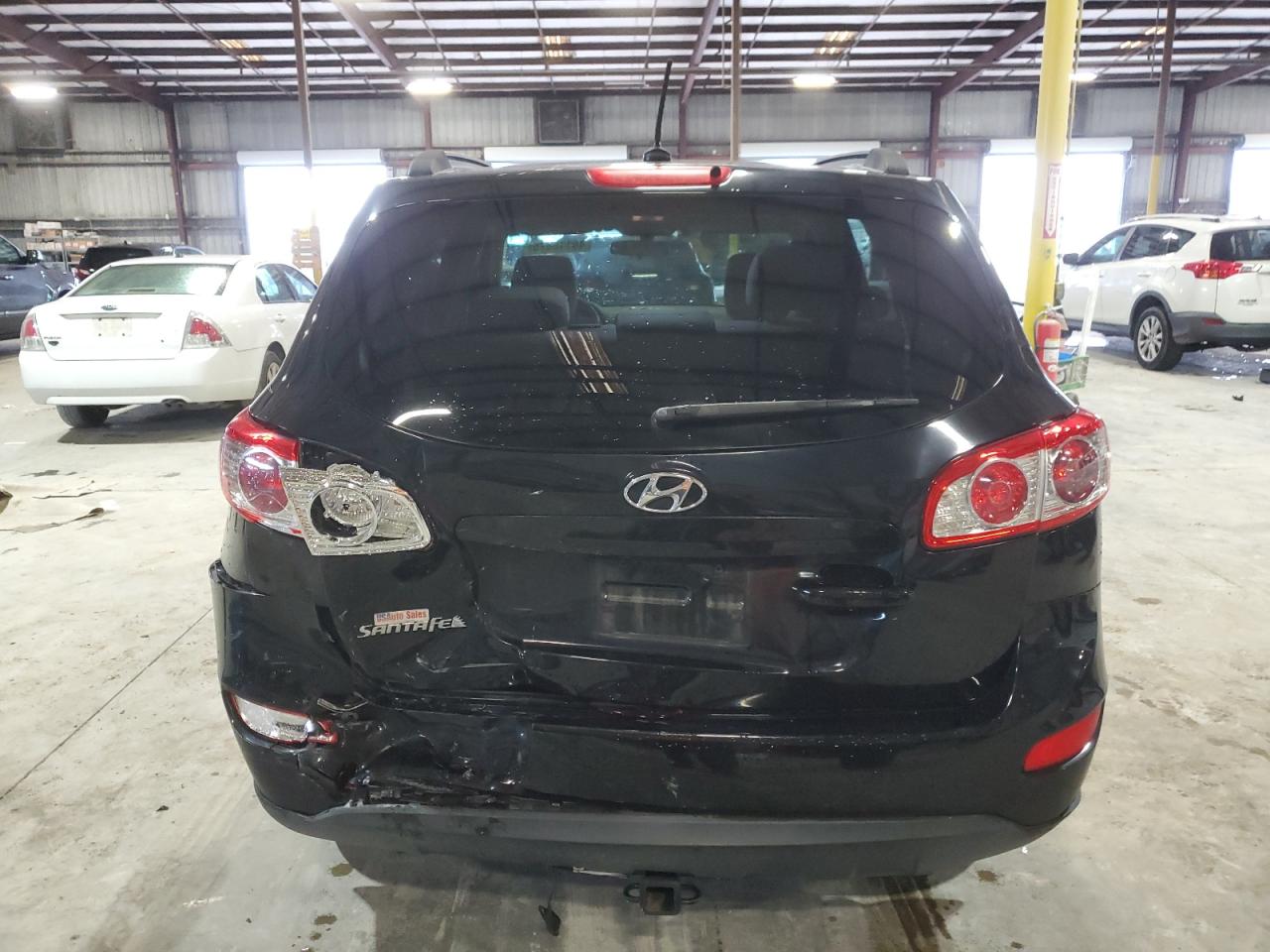 2012 Hyundai Santa Fe - Image 6