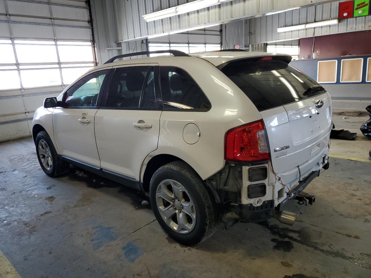 2014 Ford Edge - Image 2