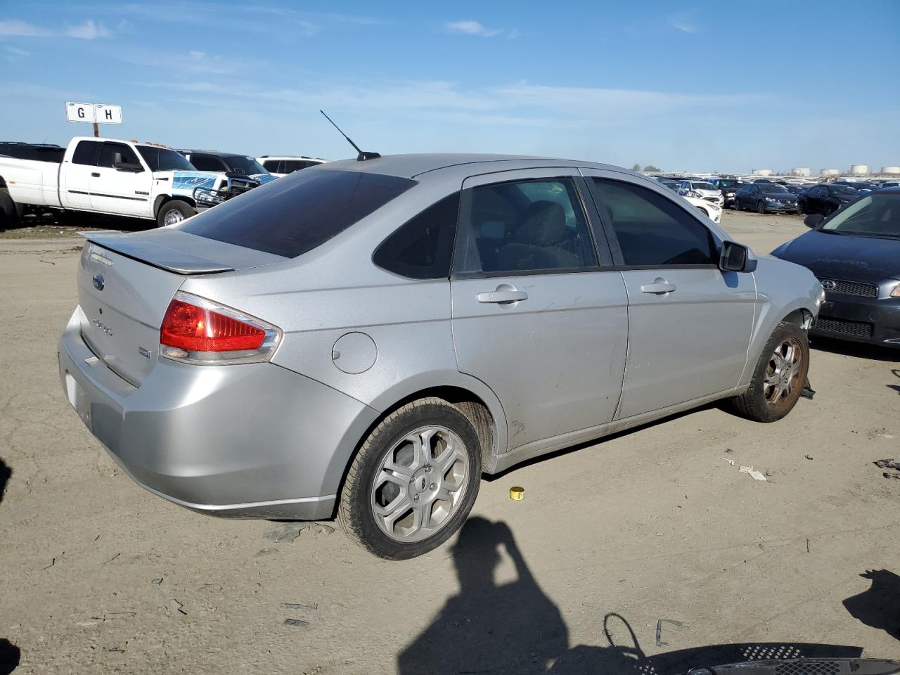 2009 Ford Focus - Image 3