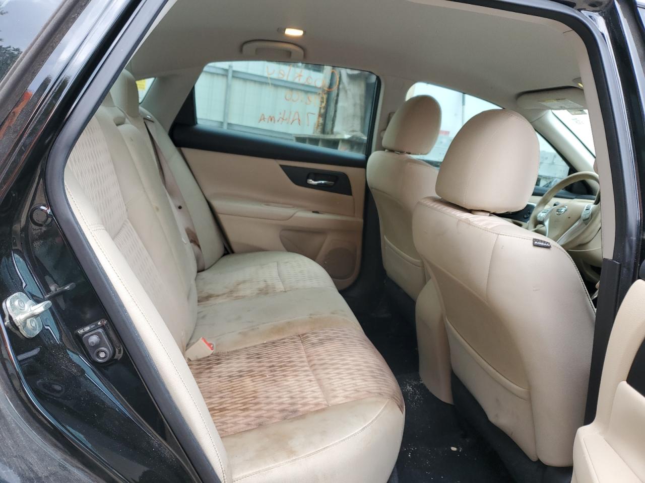 2017 Nissan Altima - Image 10