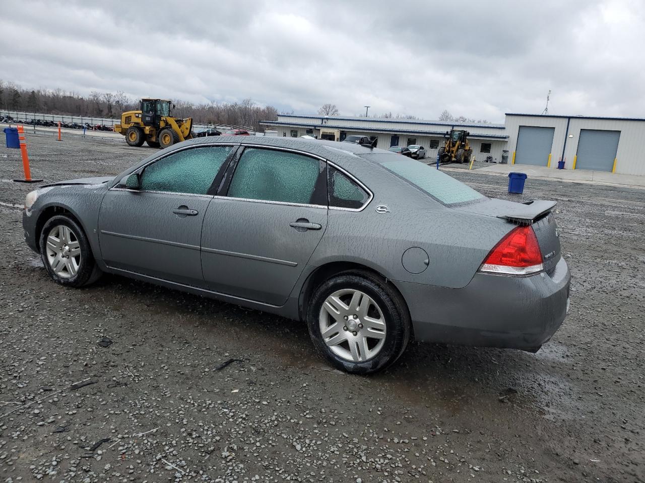 2008 Chevrolet Impala - Image 2