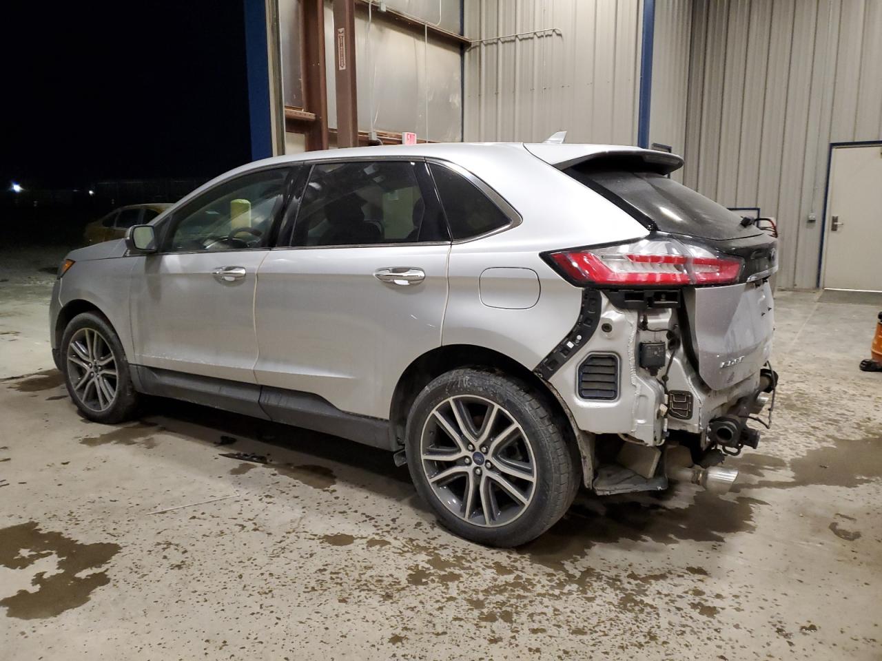 2019 Ford Edge - Image 2