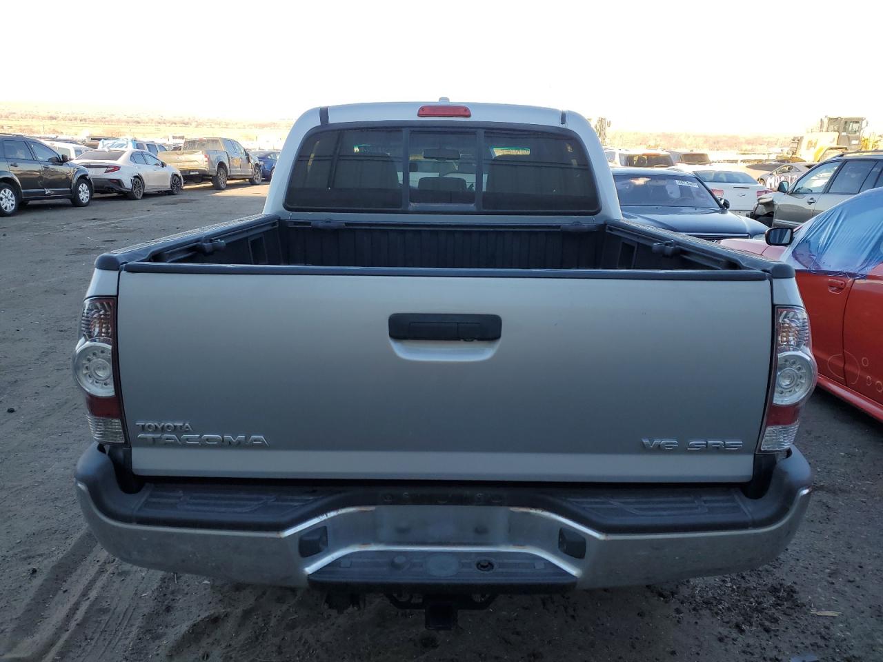 2010 Toyota Tacoma - Image 6