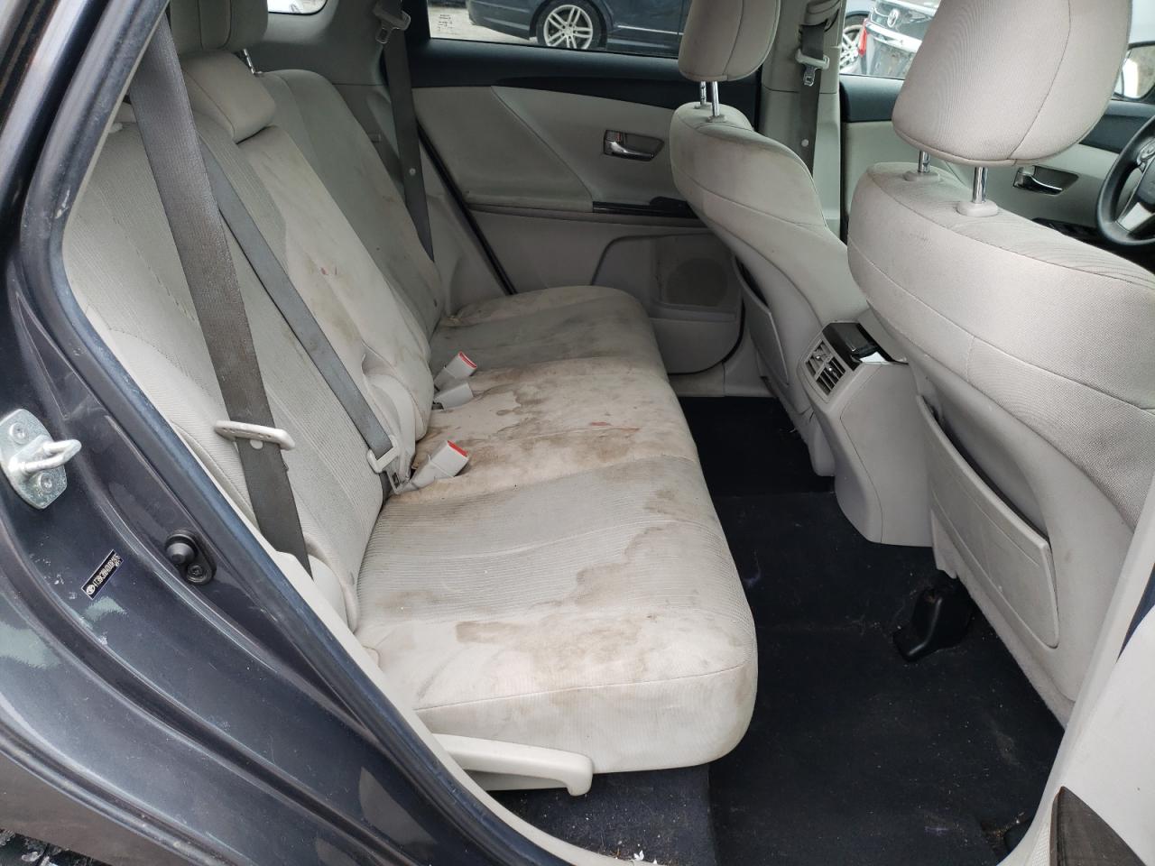 2013 Toyota Venza - Image 11