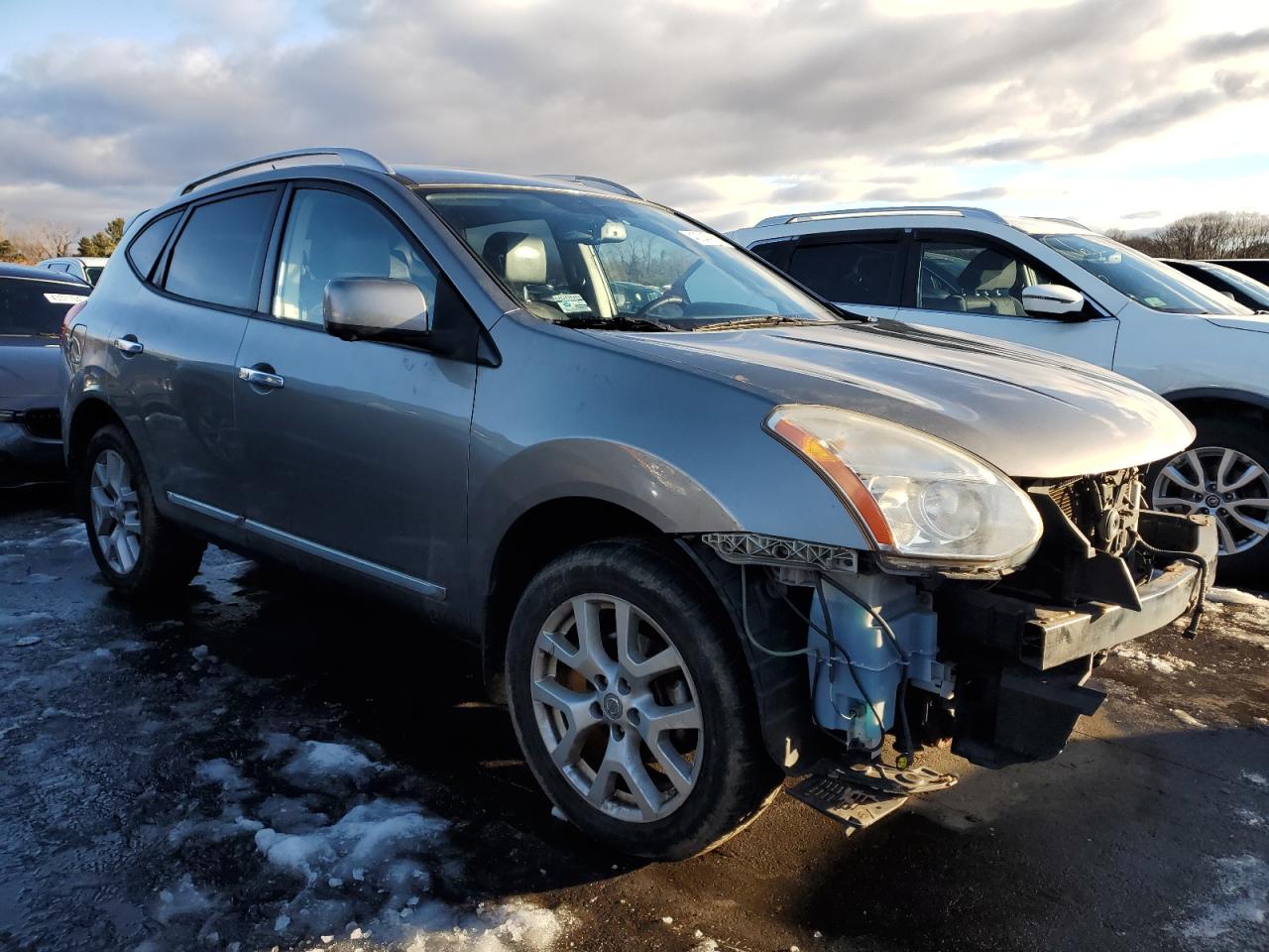 2012 Nissan Rogue - Image 4