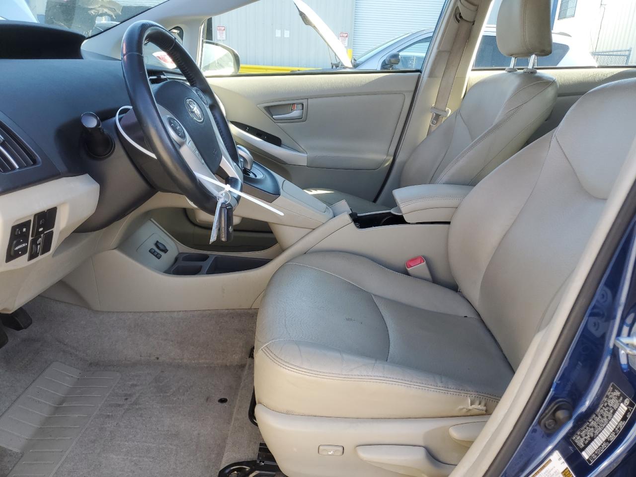 2010 Toyota Prius - Image 7