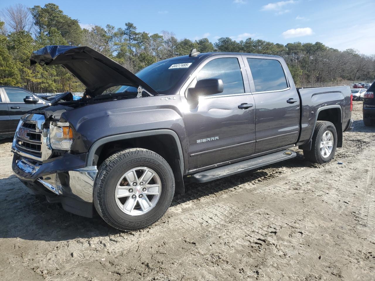 2015 GMC Sierra - Image 1