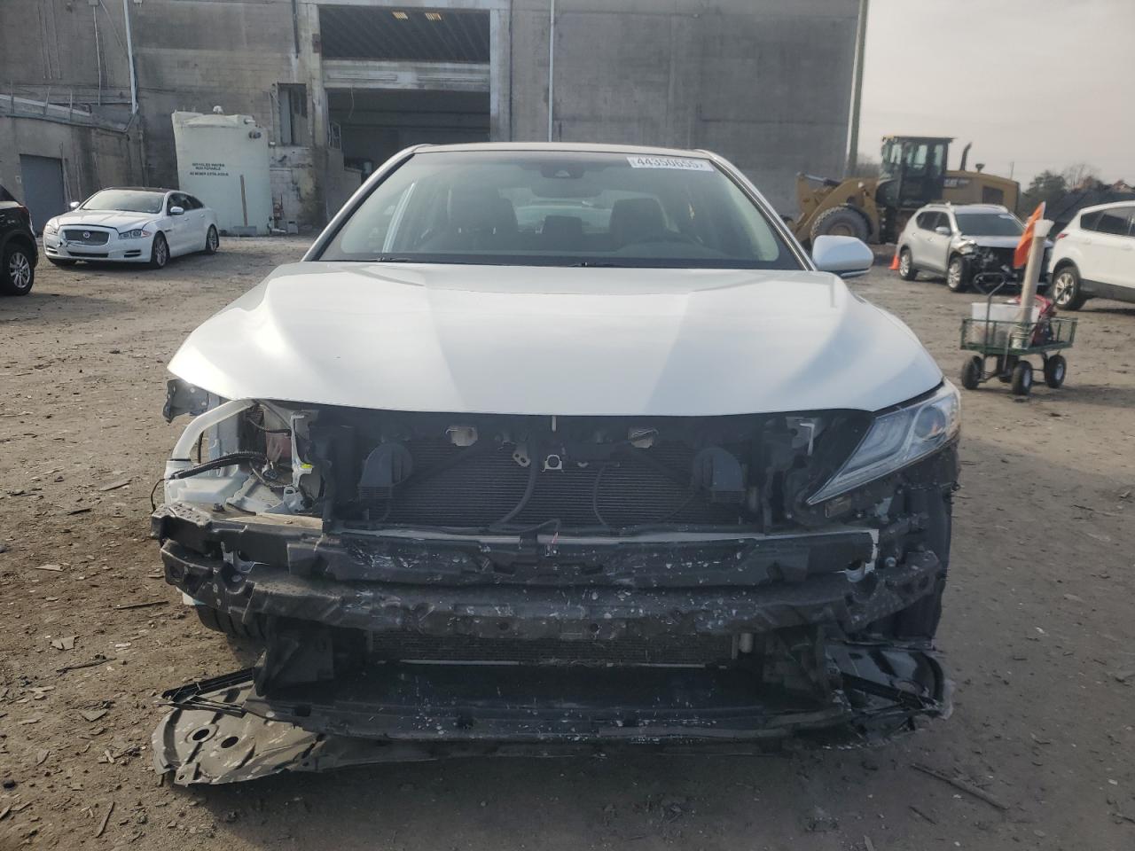 2018 Toyota Camry - Image 5