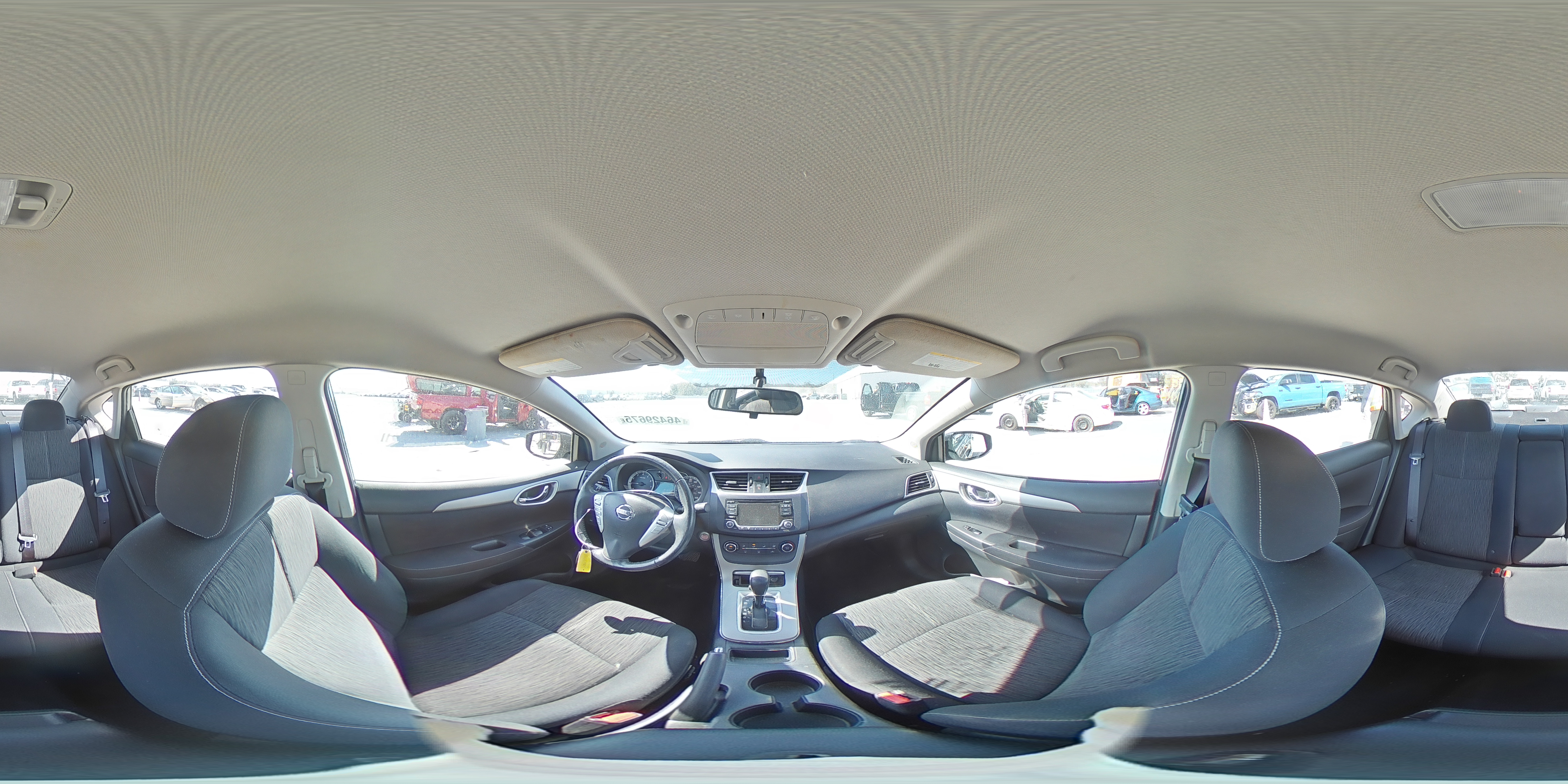 2015 Nissan Sentra - Image 12