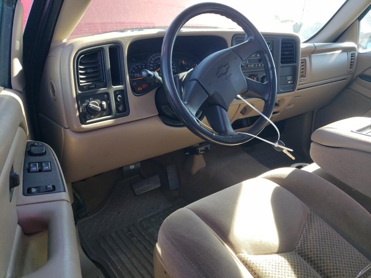 2004 Chevrolet Silverado - Image 8