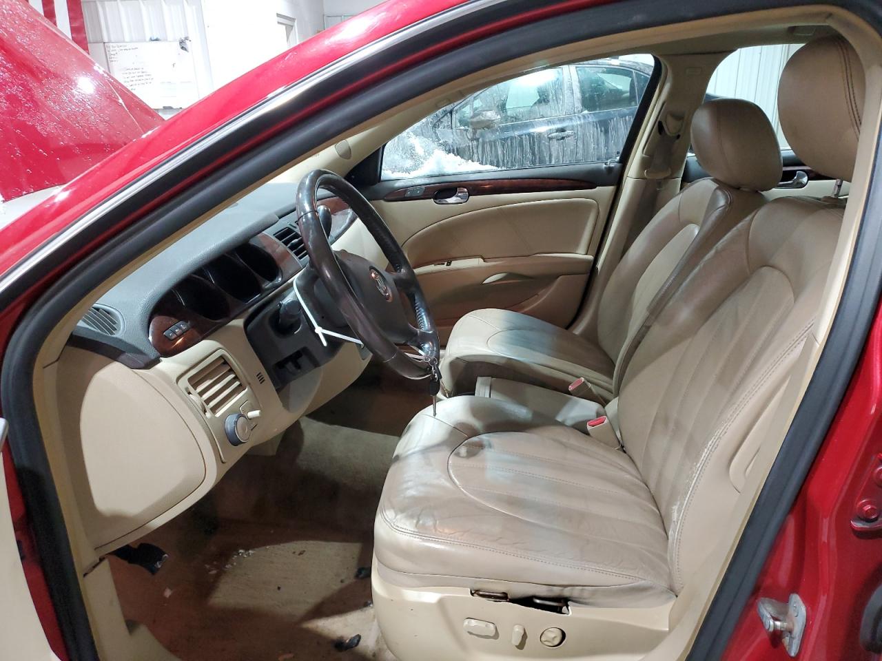 2011 Buick Lucerne - Image 7
