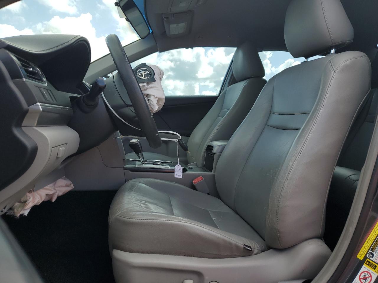 2012 Toyota Camry - Image 7
