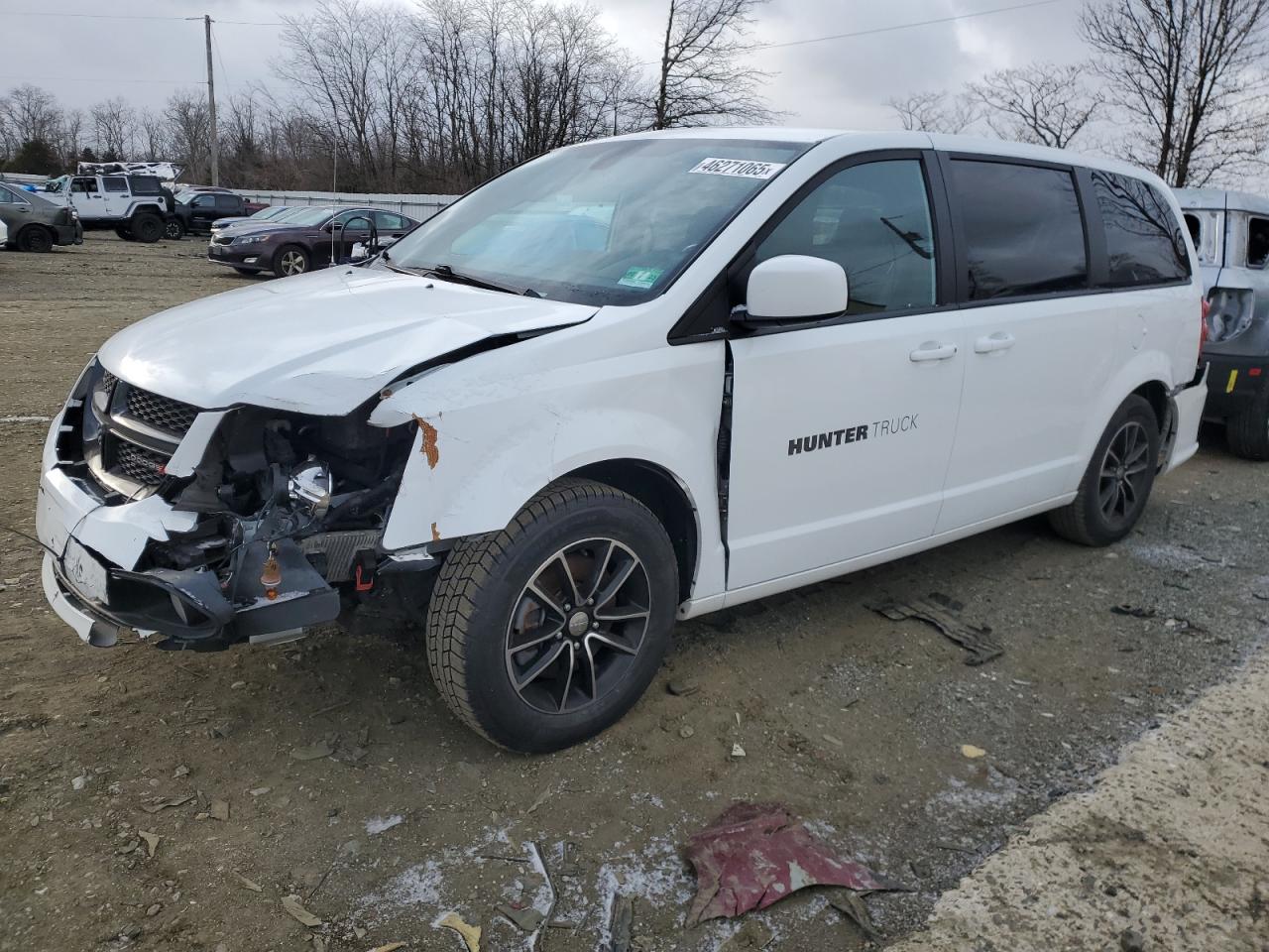 2018 Dodge Caravan - Image 1