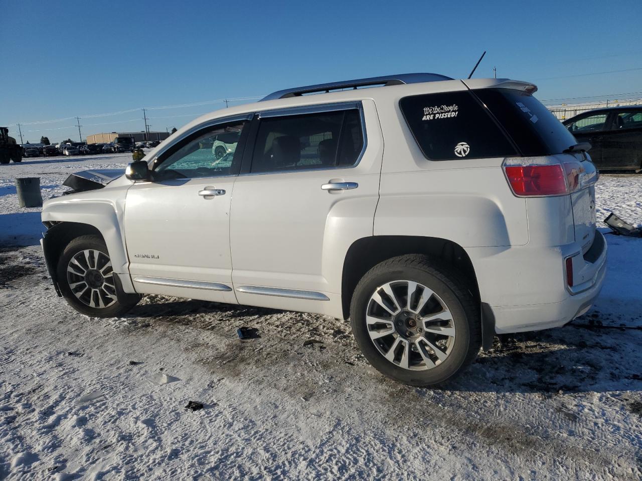 2016 GMC Terrain - Image 2