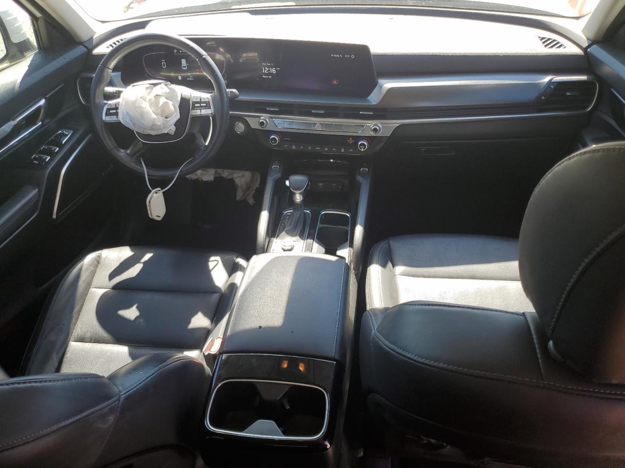 2023 Kia Telluride - Image 8