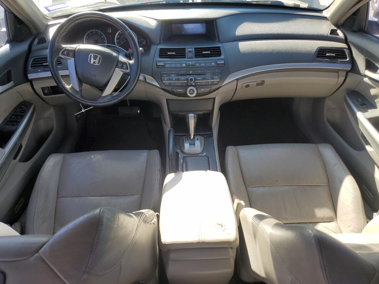 2009 Honda Accord - Image 8