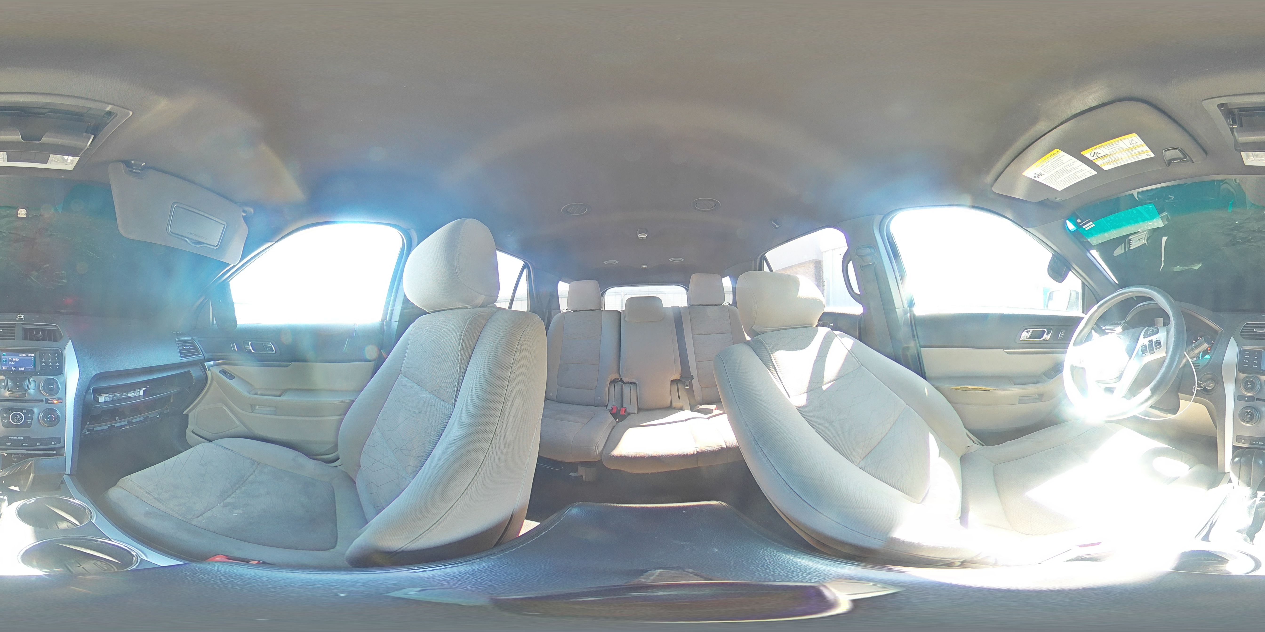 2013 Ford Explorer - Image 16