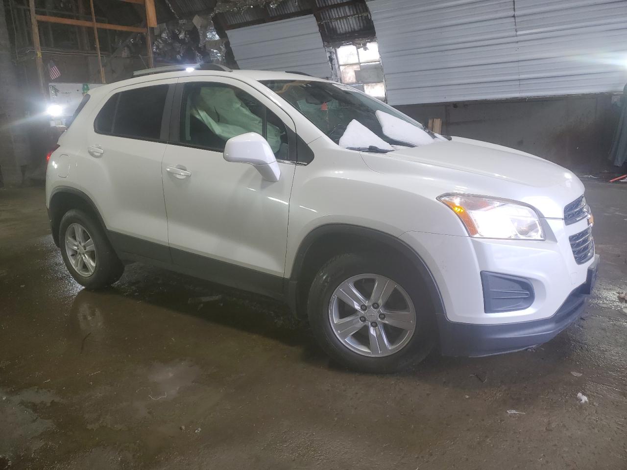 2015 Chevrolet Trax - Image 4