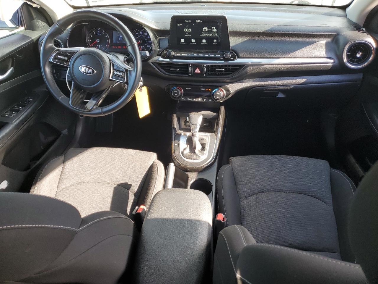 2019 Kia Forte - Image 8