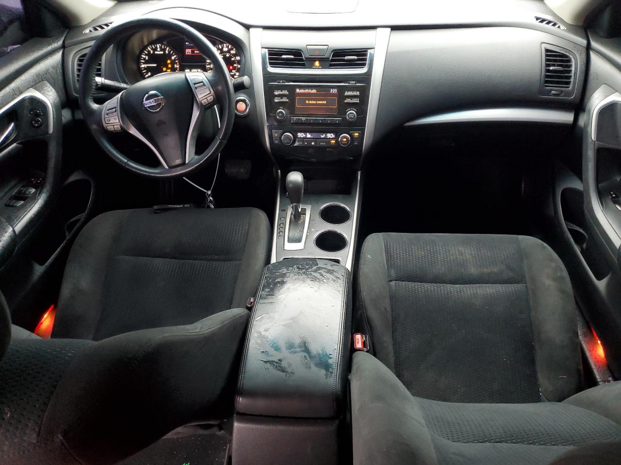 2015 Nissan Altima - Image 8