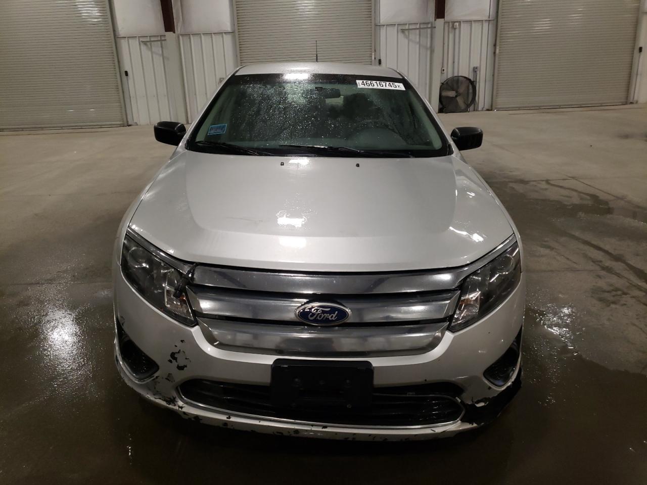 2010 Ford Fusion - Image 5