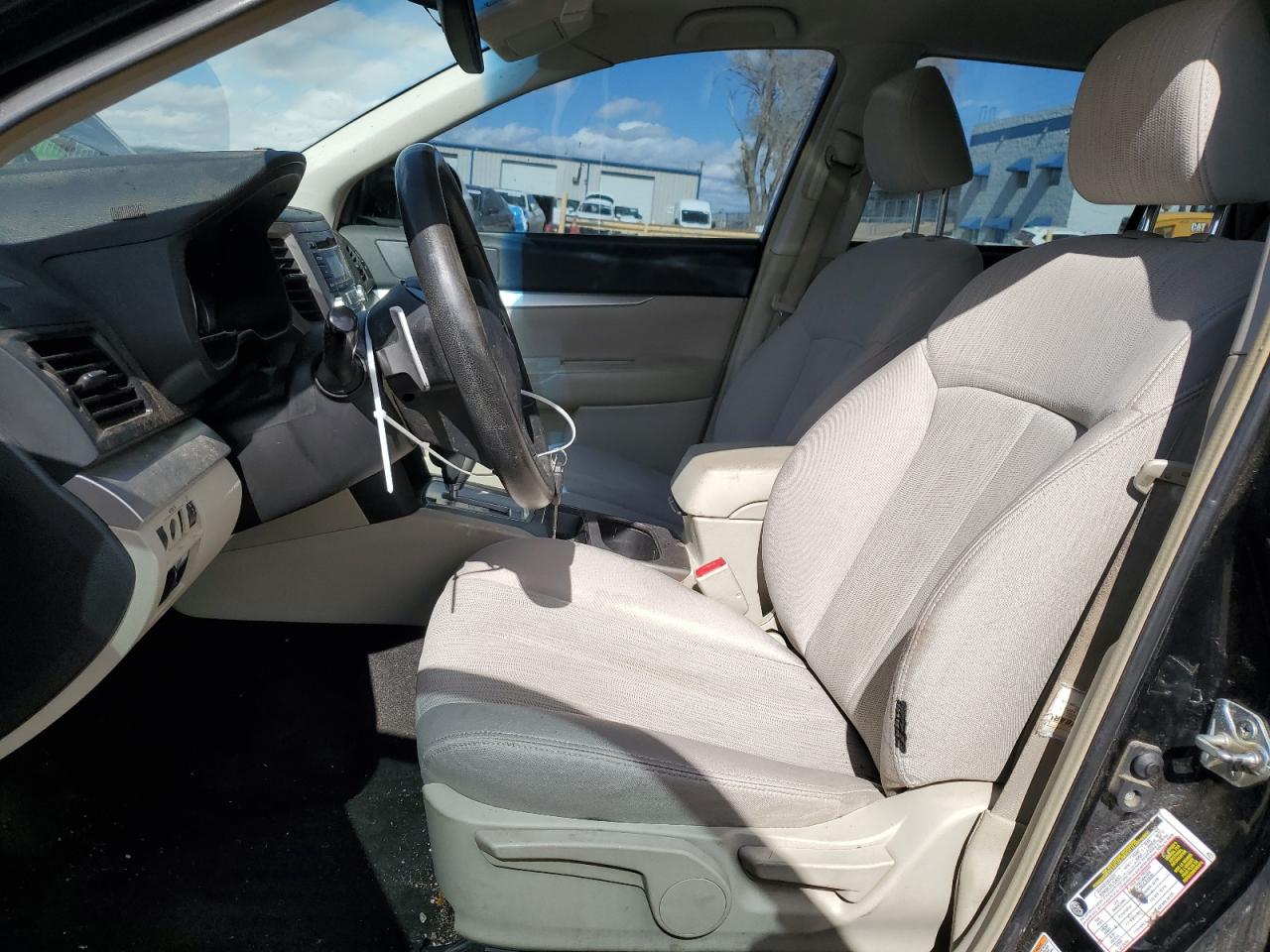 2013 Subaru Outback - Image 7