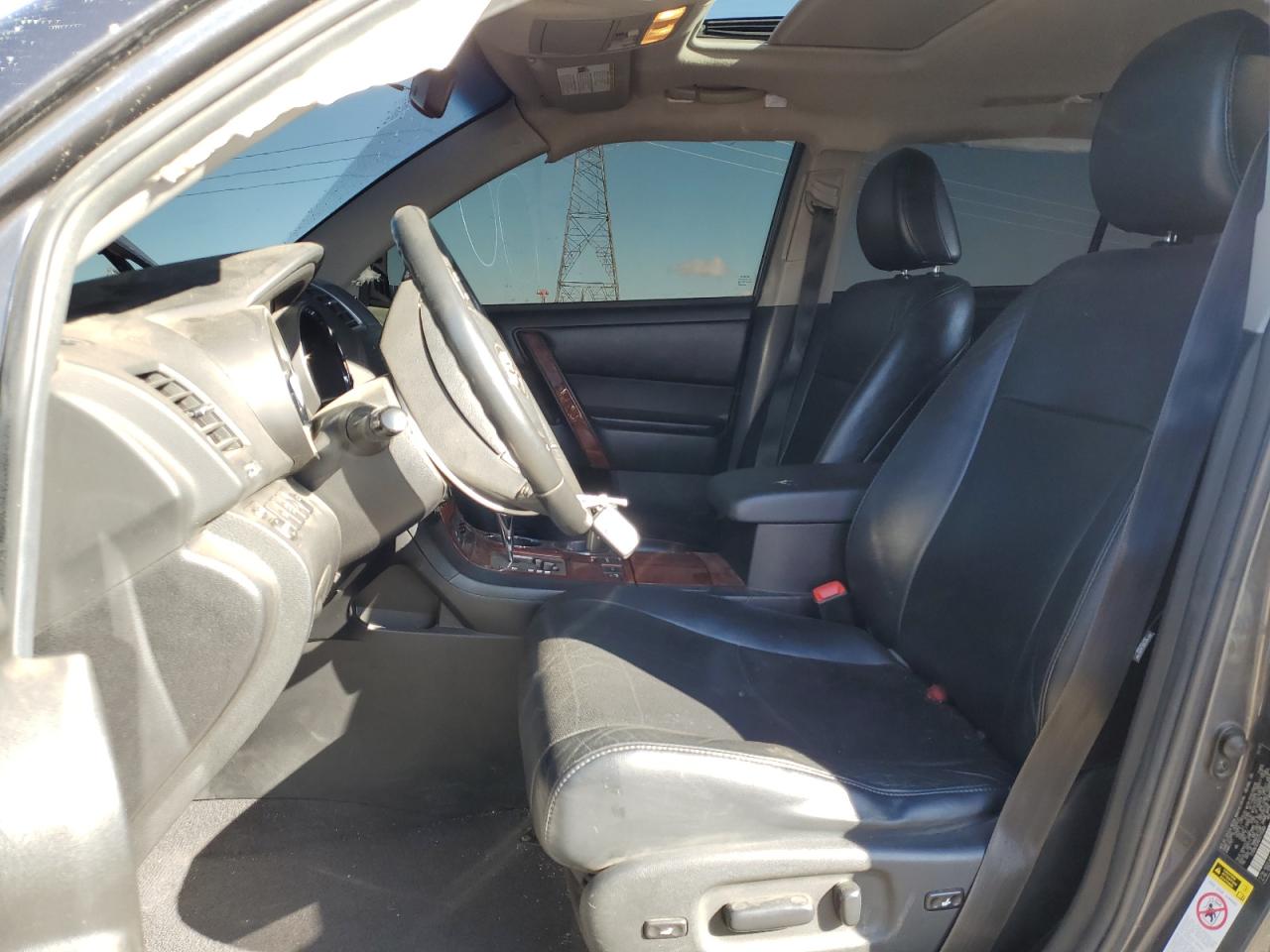 2012 Toyota Highlander - Image 7