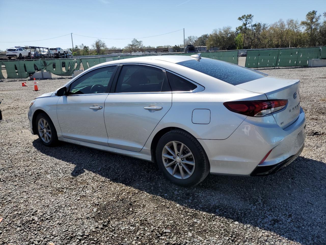 2018 Hyundai Sonata - Image 2