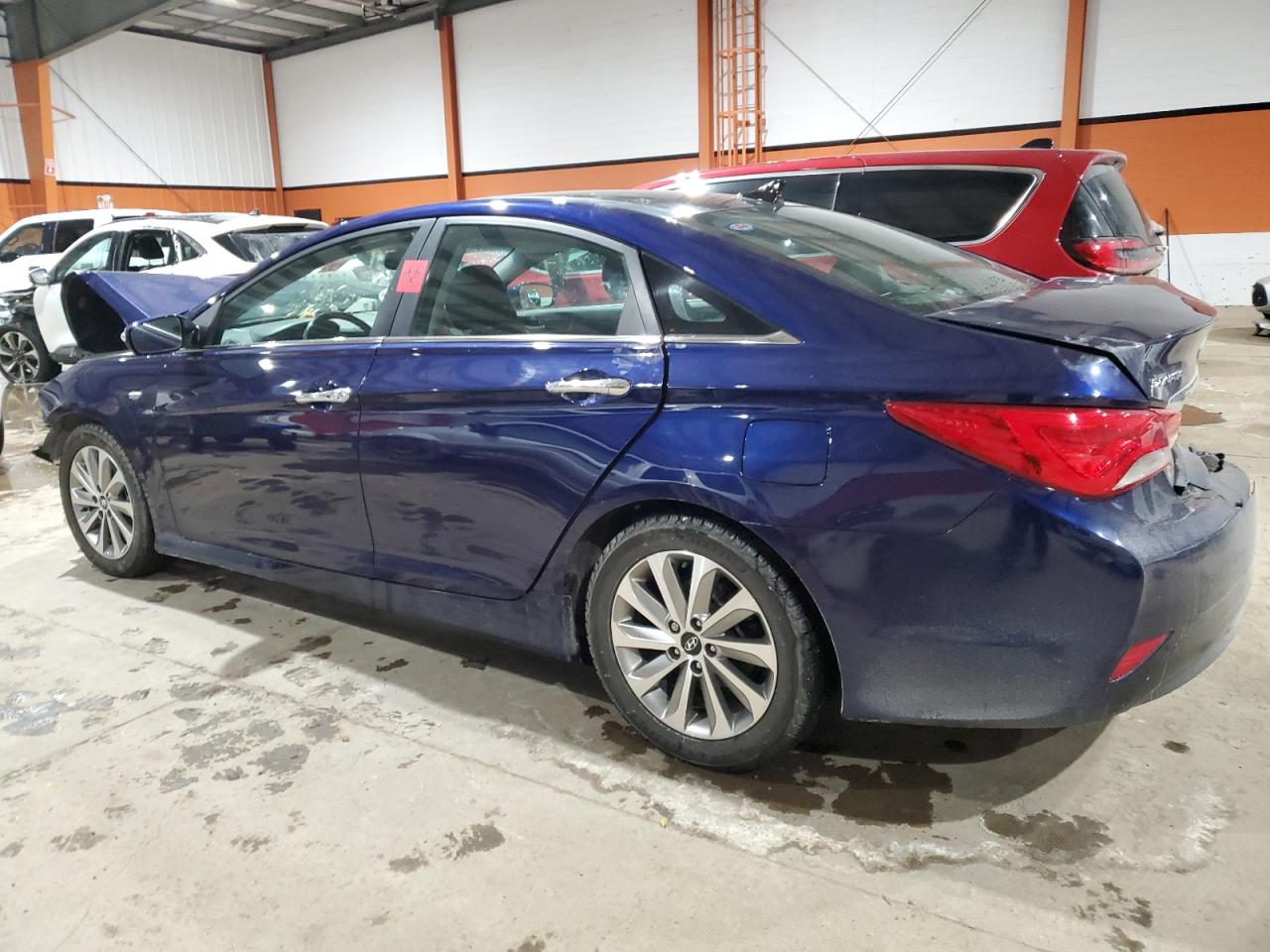 2014 Hyundai Sonata - Image 2