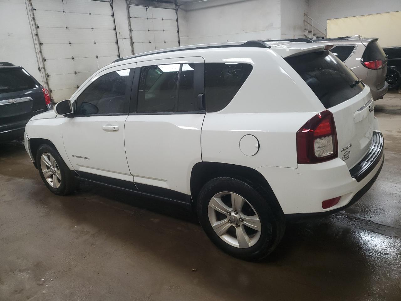 2015 Jeep Compass - Image 2