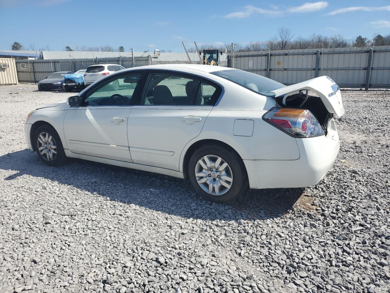 2012 Nissan Altima - Image 2